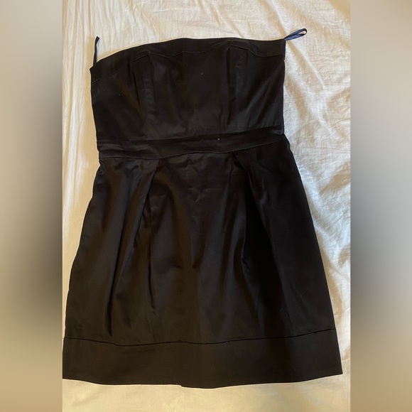 Black mini dress - Picture 1 of 4